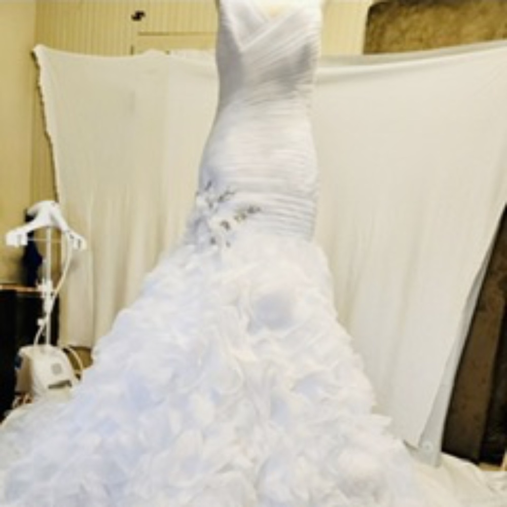 Maggie Sottero Wedding Gown